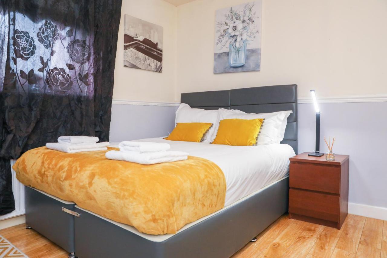 Beautiful 4 Bedroom Cottage - Ideal Location - Free Parking Edimburgo Exterior foto